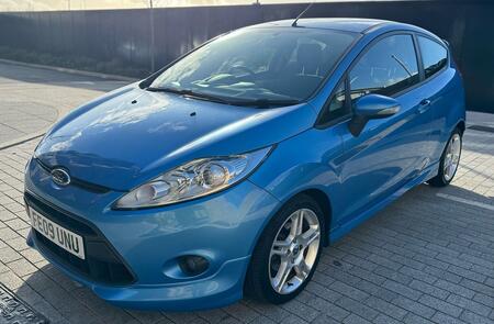 FORD FIESTA 1.6 Zetec S